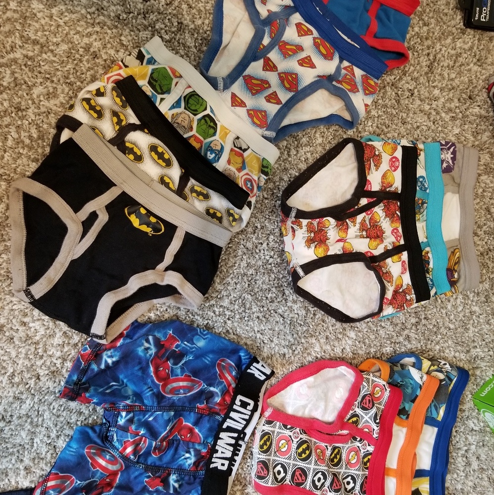 BOYS 12 PIECE UNDERWEAR LOT SIZE 4